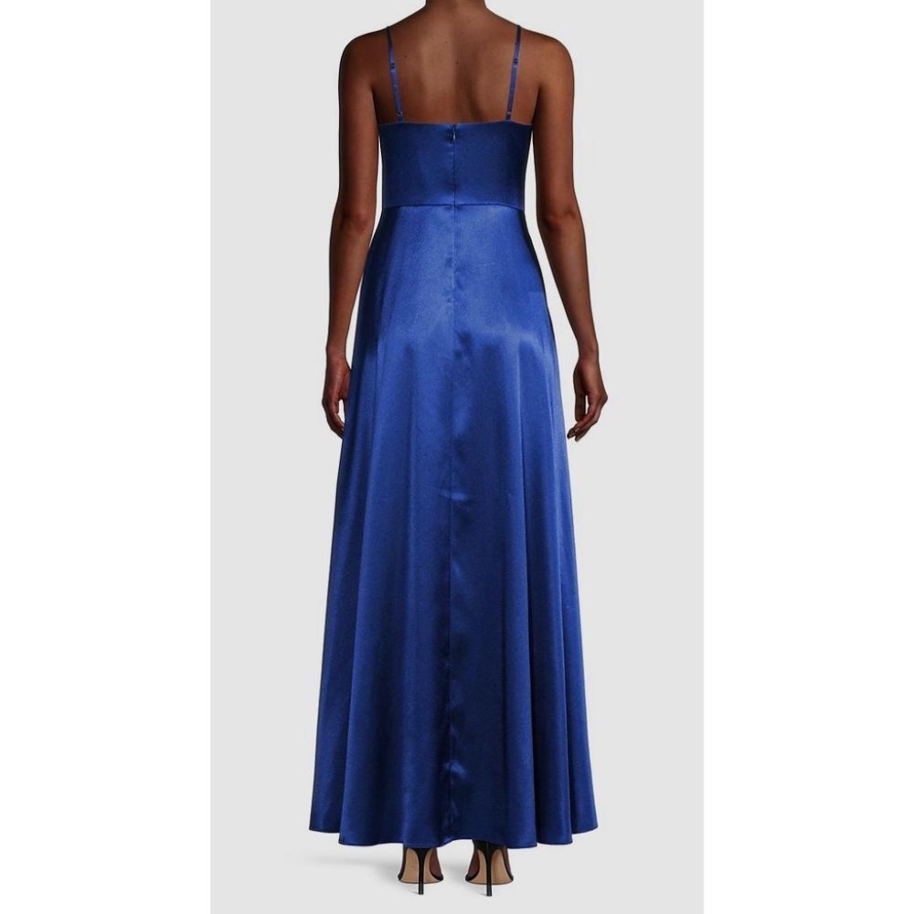 NWT Aidan Aidan Mattox V-Neck Gown with Cutout - size 2 - Picture 2 of 8